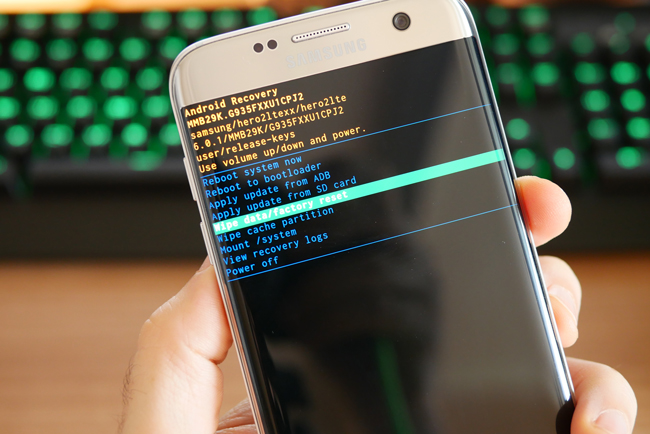 How to Recover Data from Android Phone That Won't Turn On [4 Ways]